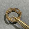 V Jinfu's Rose Jinfei's Horseshoe Buckle Diamond Ring Couple Ring