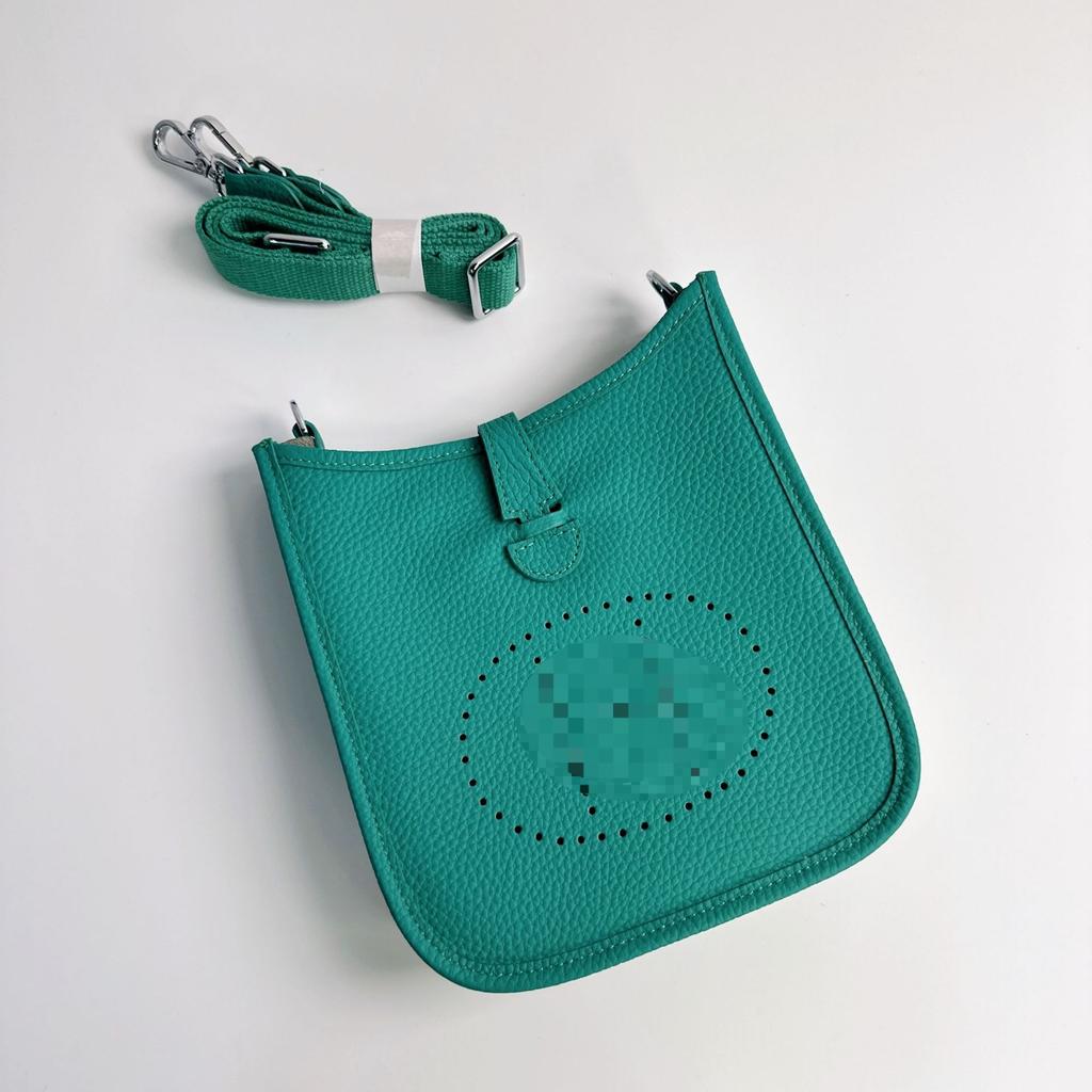 Bag Women's Leather Crossbody Bag Premium Texture First Layer Cowhide Bucket Bag Hollow Lychee Pattern Shoulder Bag