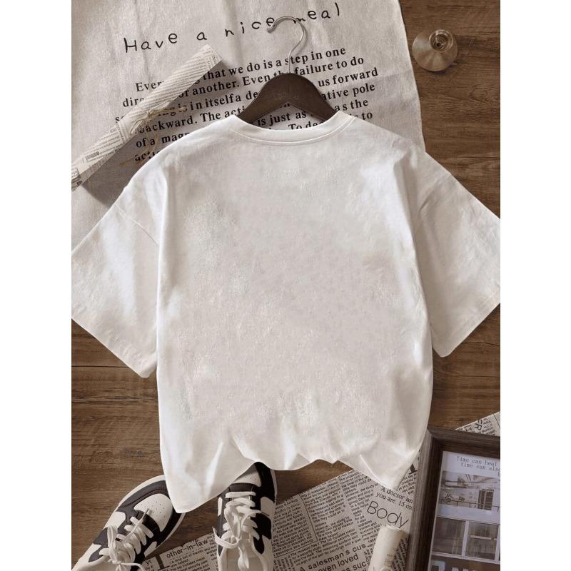 European Size Fashion Women T-Shirt | White Front Print Floral Heart Mama Design