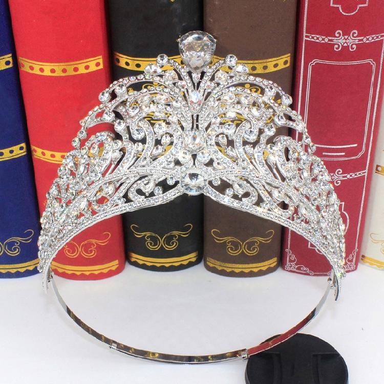 Beautifully Crafted Crown Photography Props Crown Durability Alloys Crown for Beauty Queens and Special Occasion