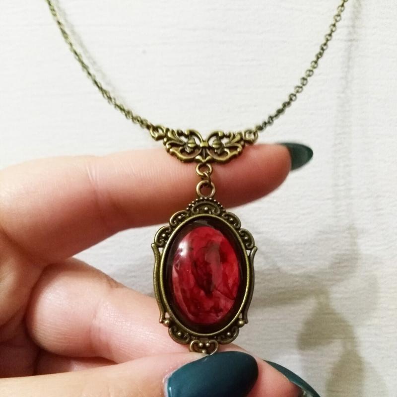 Gothic Oval Pendant Crystal Necklace Red Quartz Charm Necklace Vintage Chokers Women Fashion Jewelry Christmas Gifts