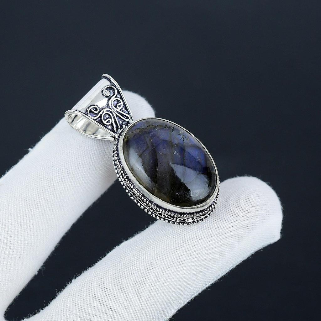 Natural Labradorite Gemstone Silver Pendant in 925 Sterling Silver - Handmade Oval Design, Everyday Wear Jewelry Birthday Gift