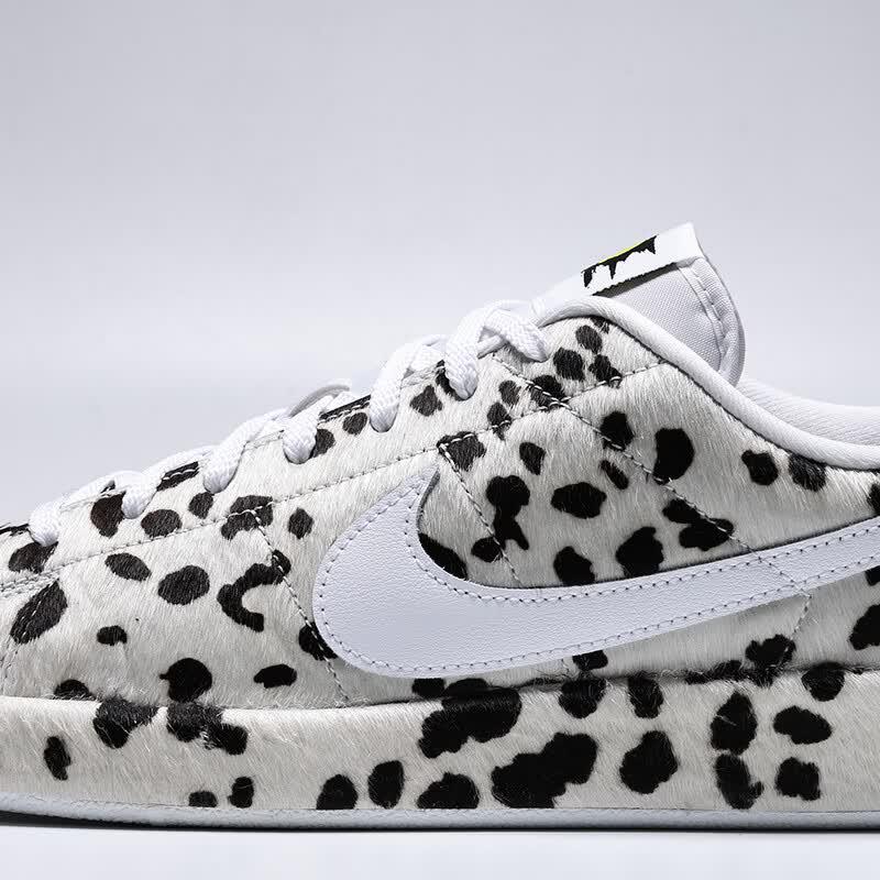Nike Tennis Classic CS PRM Men's Shoes