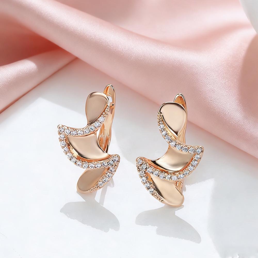 SIMJOO Fashion Rose Gold Earring Earrings with A Niche Design, Geometric Micro-inlaid Zircon Earrings