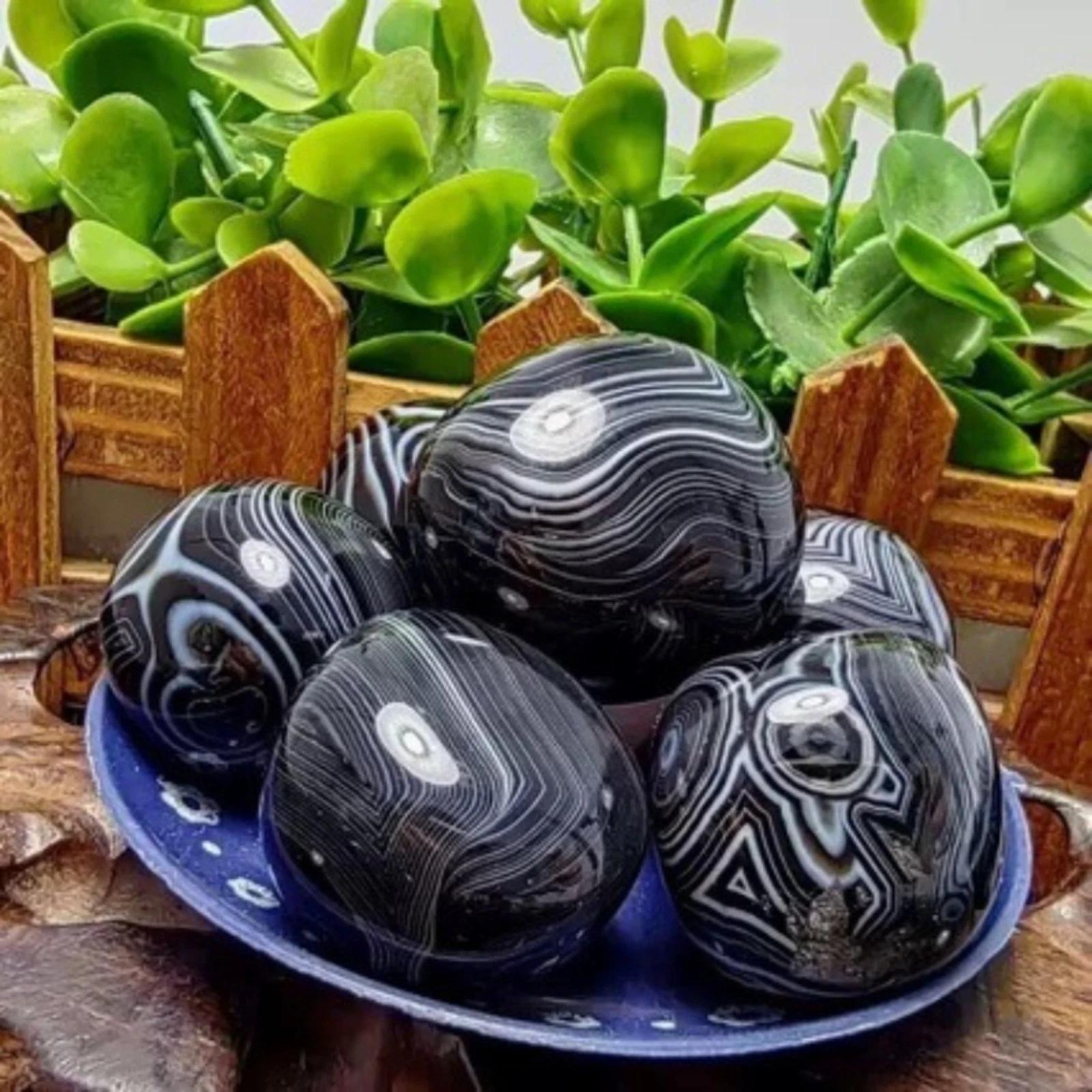 Black Banded Agate Palm Stone Polished Crystal Craft Collectible Home Decor Tabletop Ornament-CrystalHola 20-50g