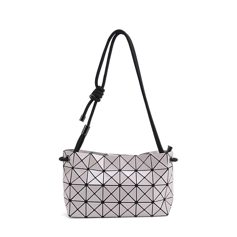 PLOVER Women s Diamond Quilted Shoulder Crossbody Bag ZMN22209 Medium