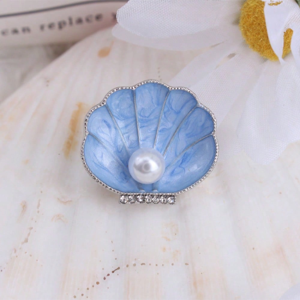 Women's Brooch - Pearl Inlaid Style, Retro Elegant & Fashion Creative, Exquisite Craftsmanship, Embellishes Bags, Ideal for Gift