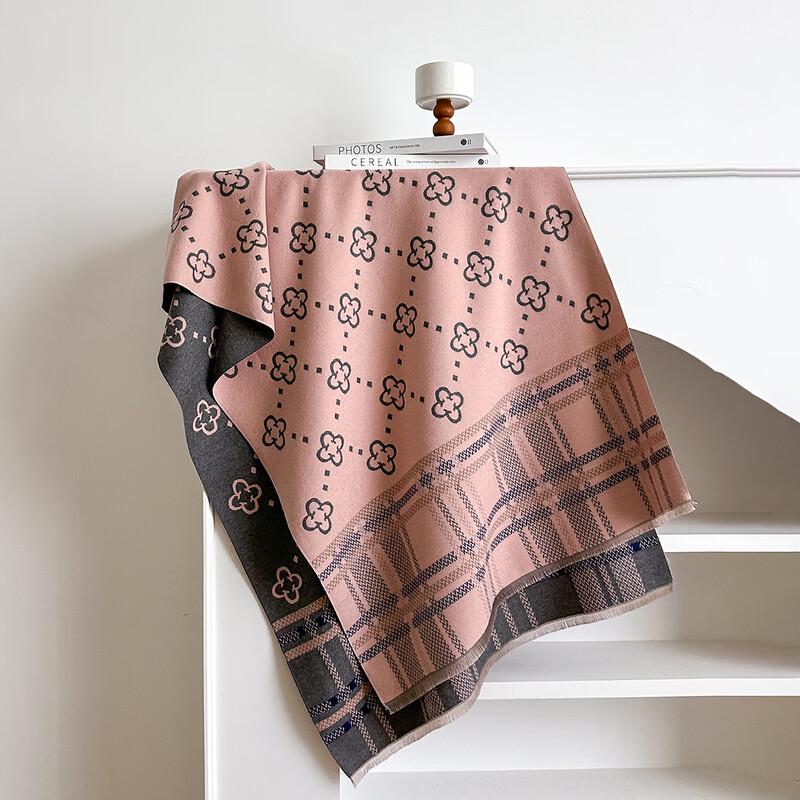 Wenxiang Retro Plaid Autumn/Winter Scarf & Shawl