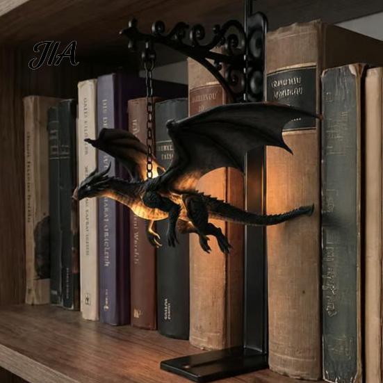 Fantasy-Thema Geschenk Magischer Fliegender Drache Bücherregal Lampe, Warmes Hängendes Nachtlicht, Harzfigur Leseecke Dekor, Einzigartig für Liebhaber Buch