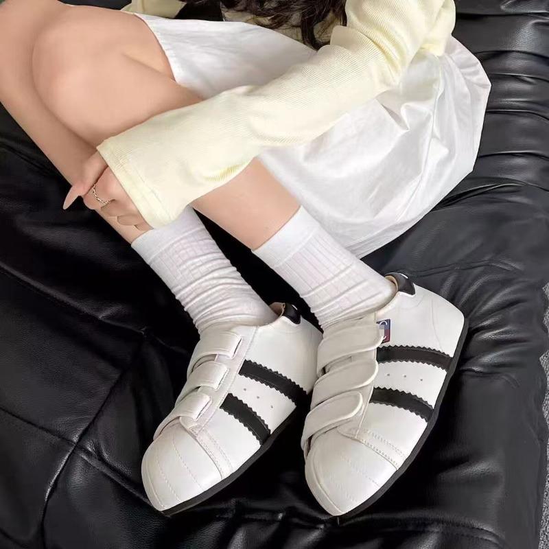 

Versatile heightening shell head women s autumn new platform sports and leisure big head low-top board shoes 41 белый