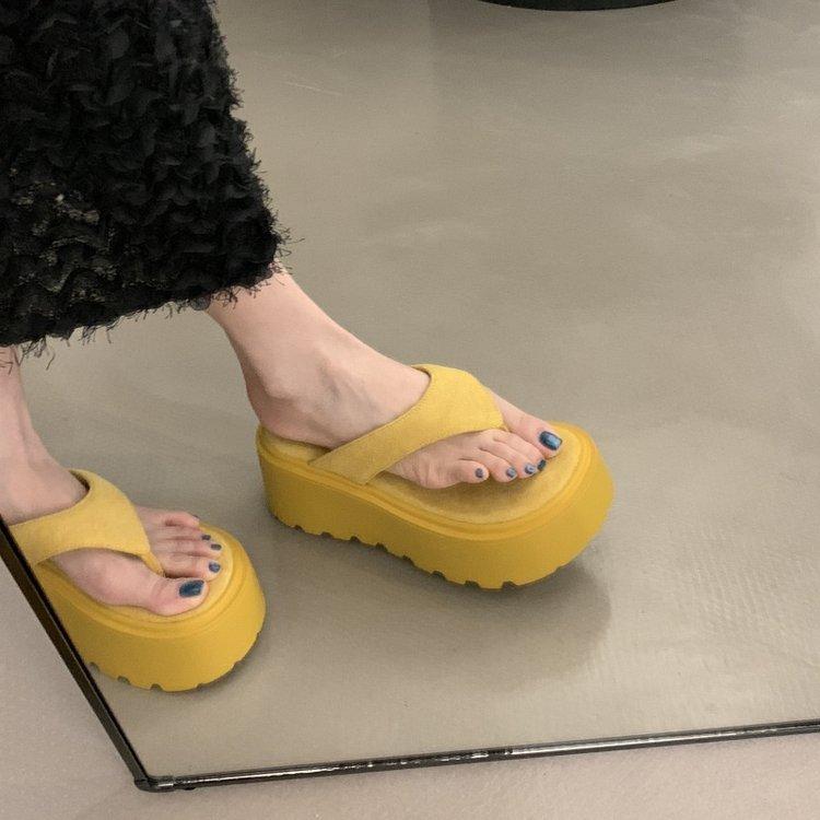 

[Youshilai] Height-increasing thick-soled flip-flops 2025 summer wear versatile, lightweight and cool slippers women 35