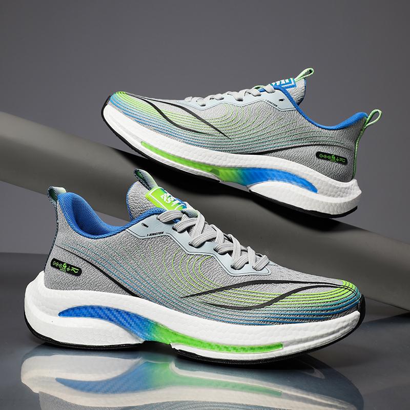 Men's New Sports Shoes Lightweight and Fashionable Running Shoes Outdoor Mesh Breathable Summer Tennis Men Hiking Shoes