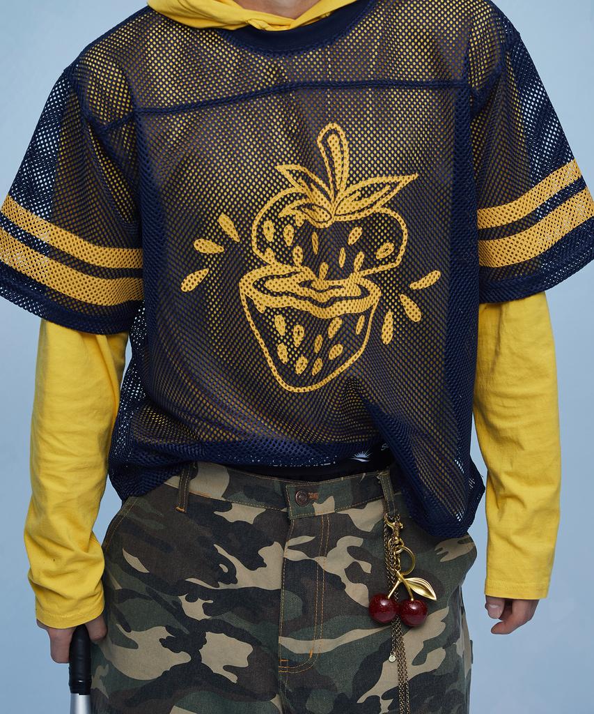 SUNDAY FRUIT MARKET Strawberry Mesh Tee Navy