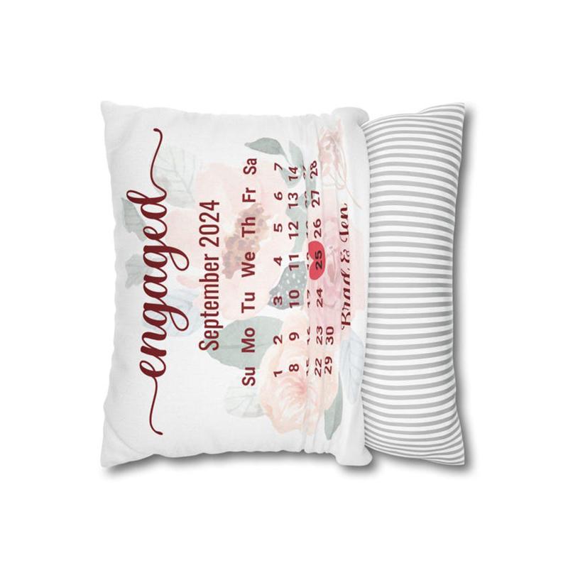 Customized Photo Throw Pillow Popular Newly Wedded Gift for Couples Engagement Stylish Pillow Cover Personalized with Photos