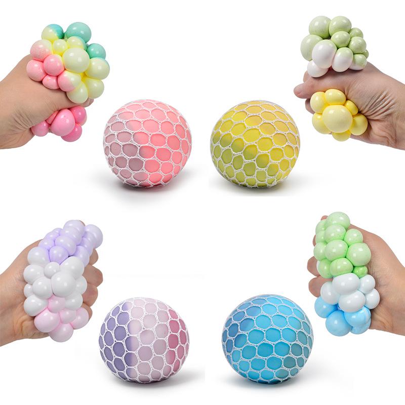 

Novelty Color-Changing Grape Squeeze TPR Rubber Stress Ball Toy