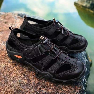 2025 Men's New Hollow Sandals Are Comfortable and Breathable Casual Shoes Manufacturers Summer Outdoor Beach Wading Shoes