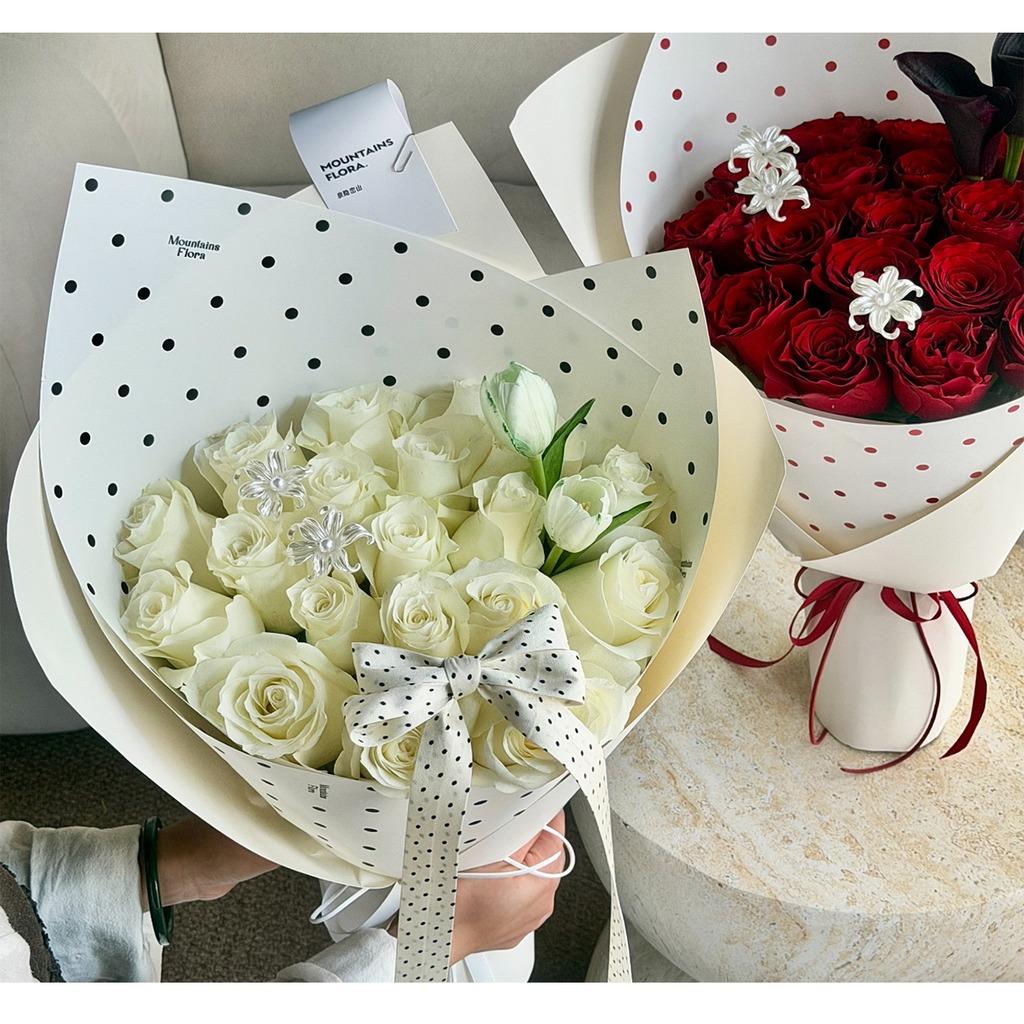 Thicken Plastic Creative Wrapping Pack Round Dot Flower Sheet Waterproof Bouquet Art Paper Aesthetic Holiday Present Packs