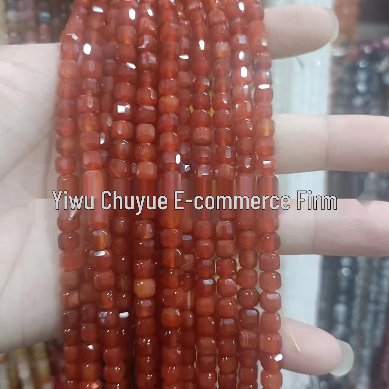 

Граненые кубики из натурального камня 6x6 мм для изготовления украшений своими руками 6mm (Approx. 61 beads per strand)