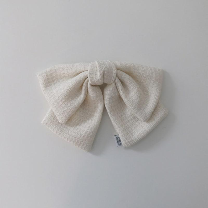 MIDNIGHT MOMENT Tweed Ribbon Pin - Ivory