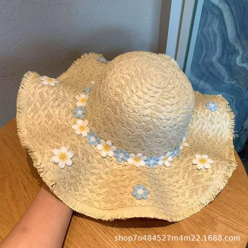 French Small Daisy Large Brim Breathable Straw Hat Women's Summer Seaside Vacation Woven Hat Raffia Sun Hat Tide