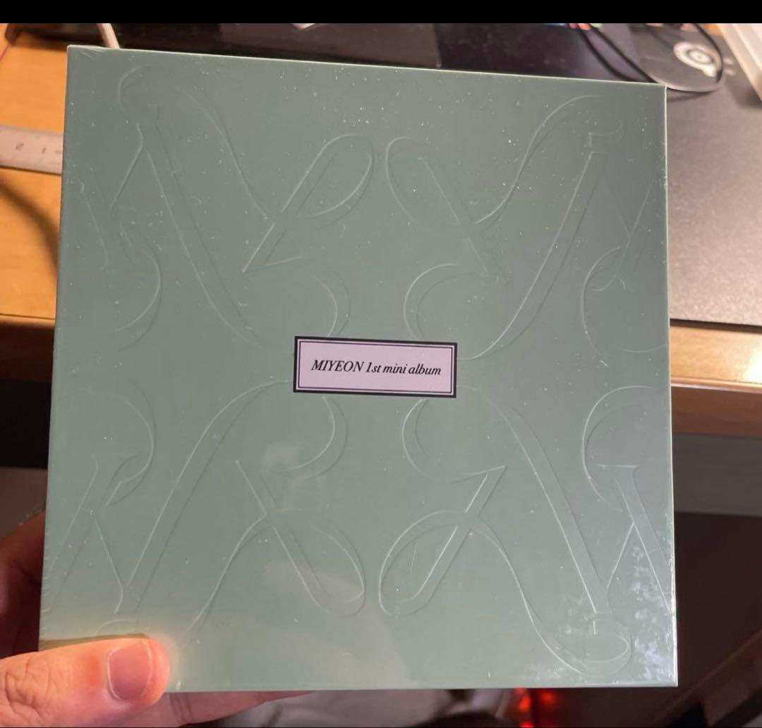 

[USED] MIYEON (G)IDLE MY Miyeon Korean 1st Mini Album CD