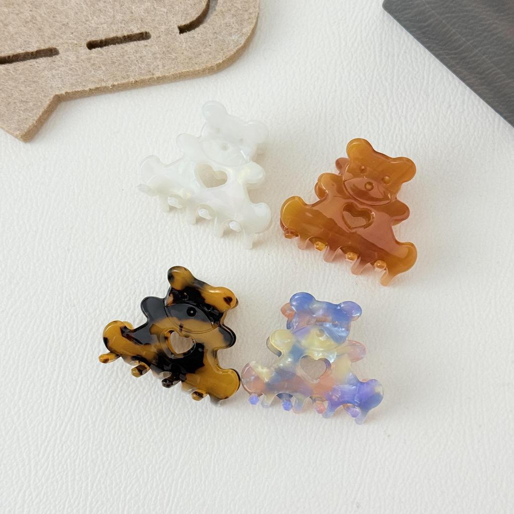 Medium Love Heart Bear Acetate Claw Hair Clip - Cute & Exquisite Hair Accessory