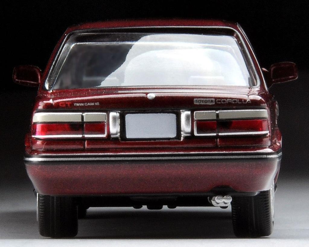 Tomica Limited Vintage Neo scale model Corolla 1600GT red 1/64 TLV-N147d (finished product)