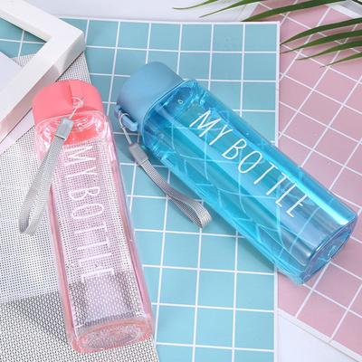 Kamp için Saplı 500ml Spor Şişesi Büyük Kapasiteli Düşmeye Dayanıklı Taşınabilir Kare Su Kupası