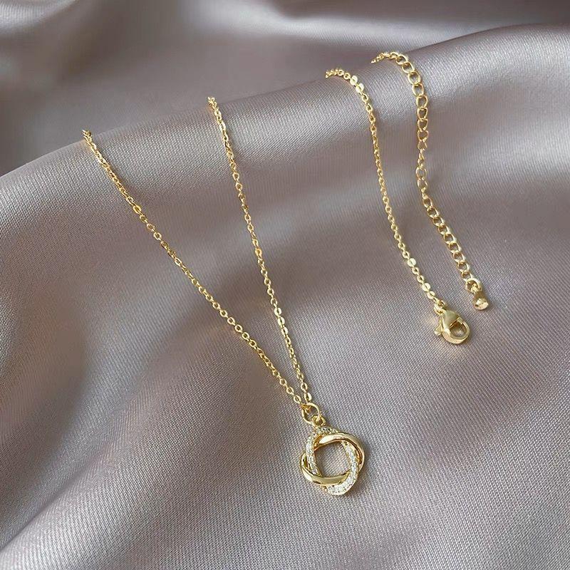 2. Diamond Rhinestone Choker Necklace, Gold Plated Sweater Chain for Women