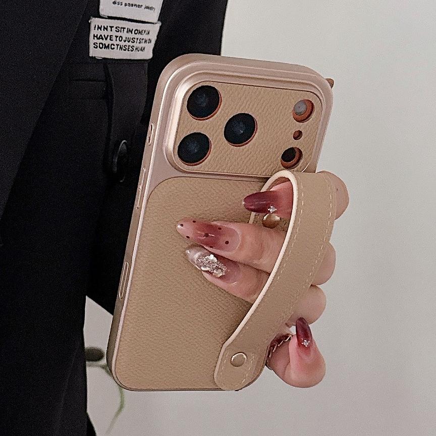 Wristband Leather Skin Hybrid Phone Case For iPhone 17 Pro Max iPhone 16 15 14 13 Pro Max with Hand Strap PC+PU Matte Anti-skid Hard Cover