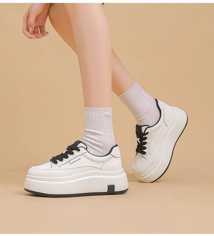 

Thick-soled muffin little white shoes women s 2025 autumn new popular versatile and thin breathable height-increasing sports and leisure board shoes 40