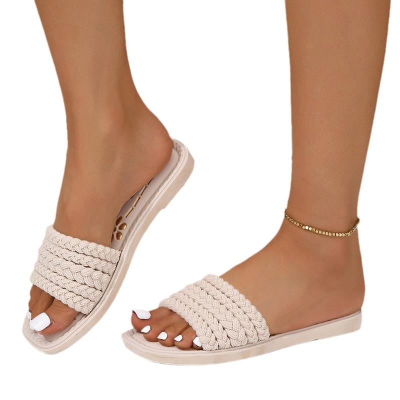 Fashion New Summer Fashion Fried Dough Twists Texture Low Heel Sandals Comfortable Outdoor Beach Shoes Women's Slippers