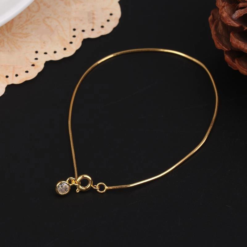 Fähiges und minimalistisches Bubble Snake Bone Kettenarmband mit kreisförmigem Zirkonia-Anhänger für Damen-Partyschmuck-Geschenk