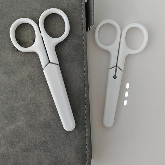 Kids Scissors with Cover, Safety Protection Design Sharp Scissors, Comfortable Grip Safety Scissors for School Office Home Craft Tools