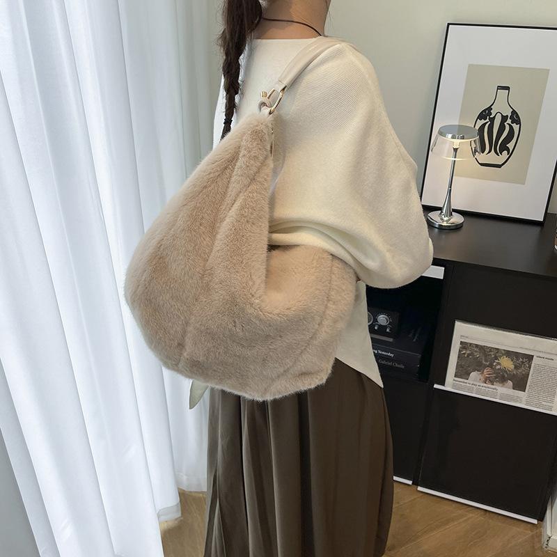 The MAO MAO Tote Bag Is A Large-capacity Hand-held Shoulder Crossbody Bag