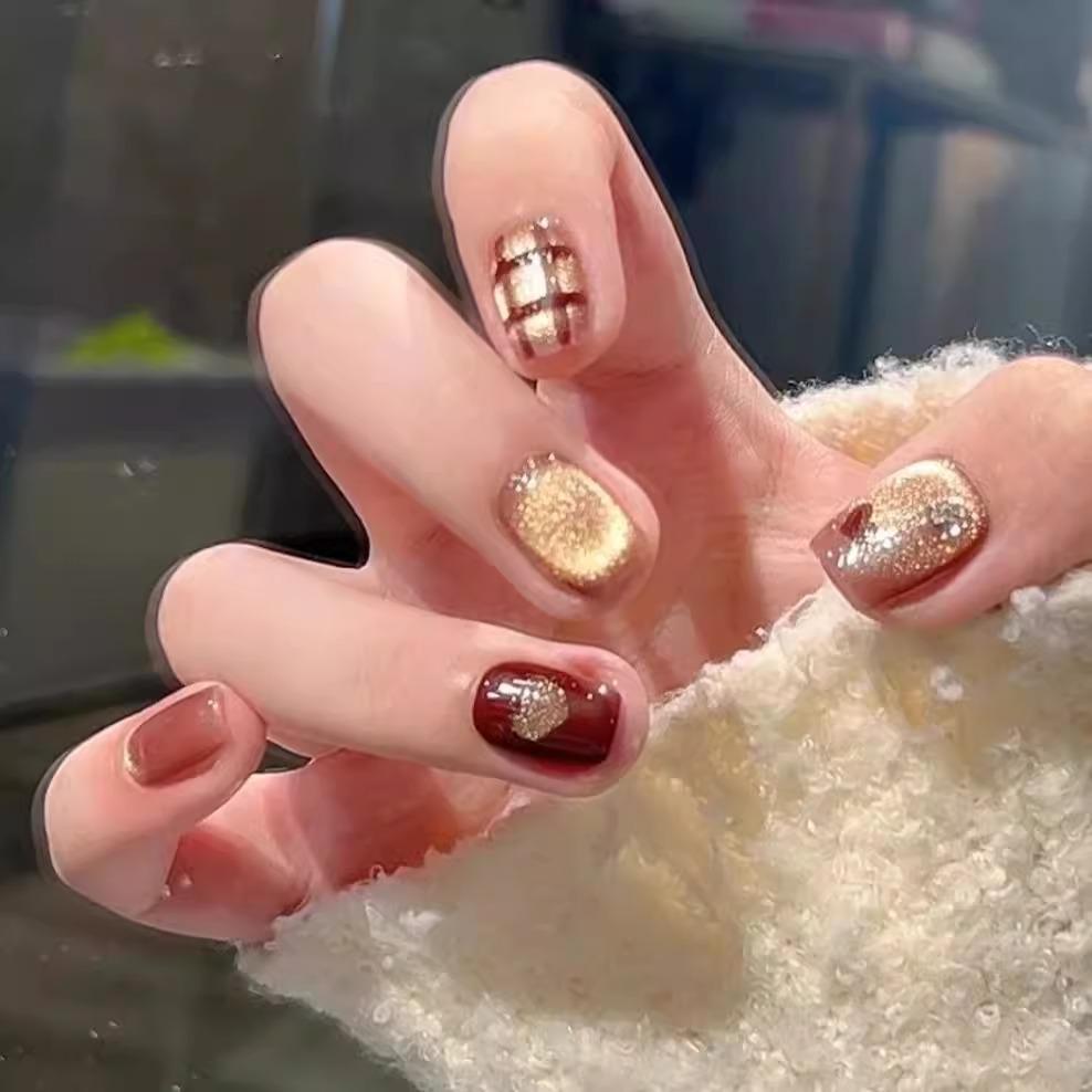 Maillard Style Cat Eye Gold Glitter Nail Art Patches - Advanced Whitening, Handmade, Wearable, Finished Fake Nails