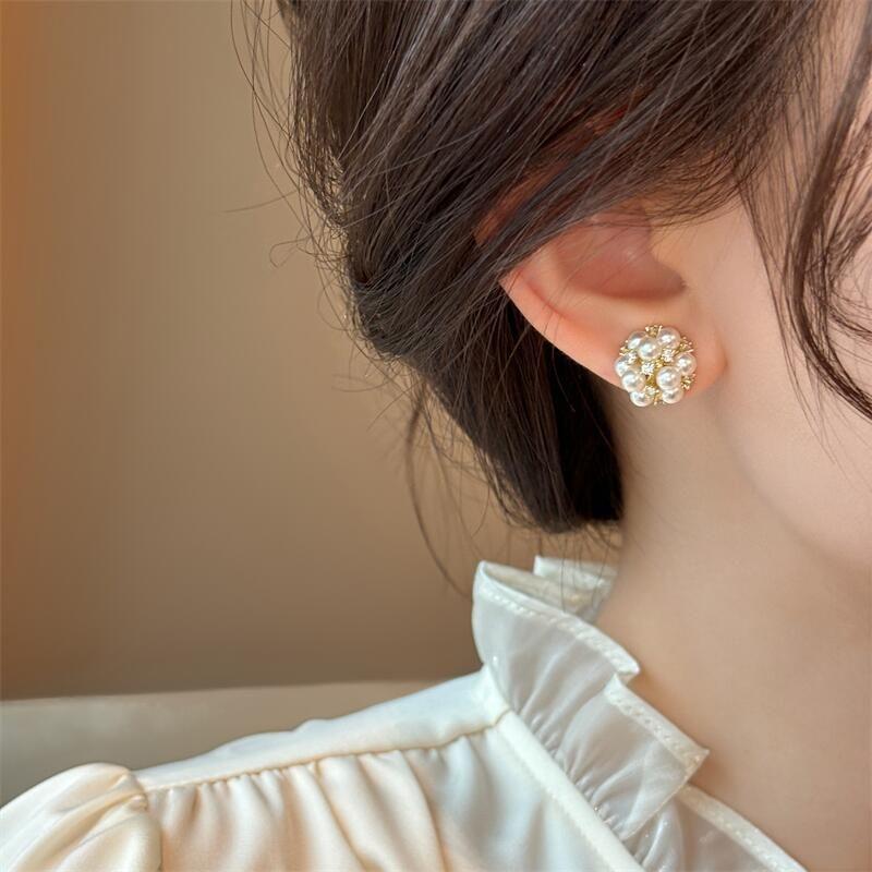 Niche Style Pearl Female Fancy Earrings Best Selling Flowers