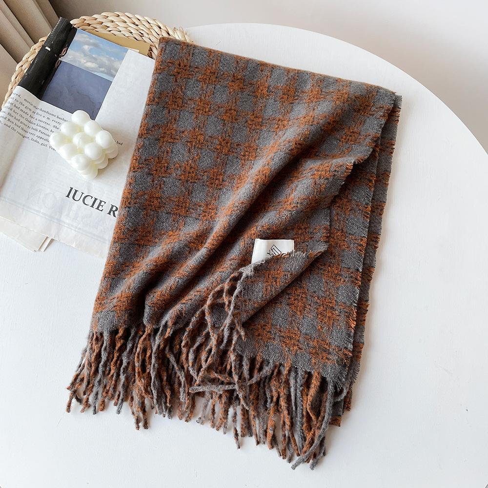 

Circle yarn Thousand Bird plaid shawl scarf women s winter high-end atmosphere black British style scarf shawl 190*50cm