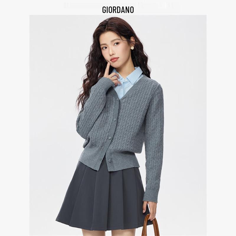 Giordano Miu Collection Women's Cable Knit V-Neck Cardigan