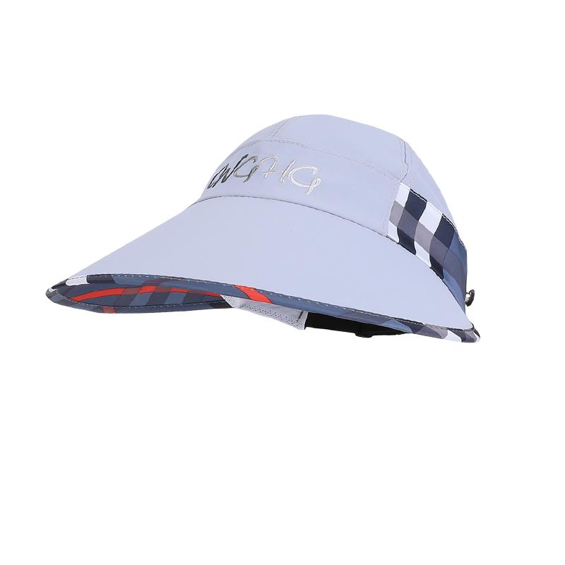 Cappello da sole estivo a tesa larga da donna, cappello da sole a quadri alla moda e versatile, cappello da sole per il tempo libero all'aperto e i viaggi