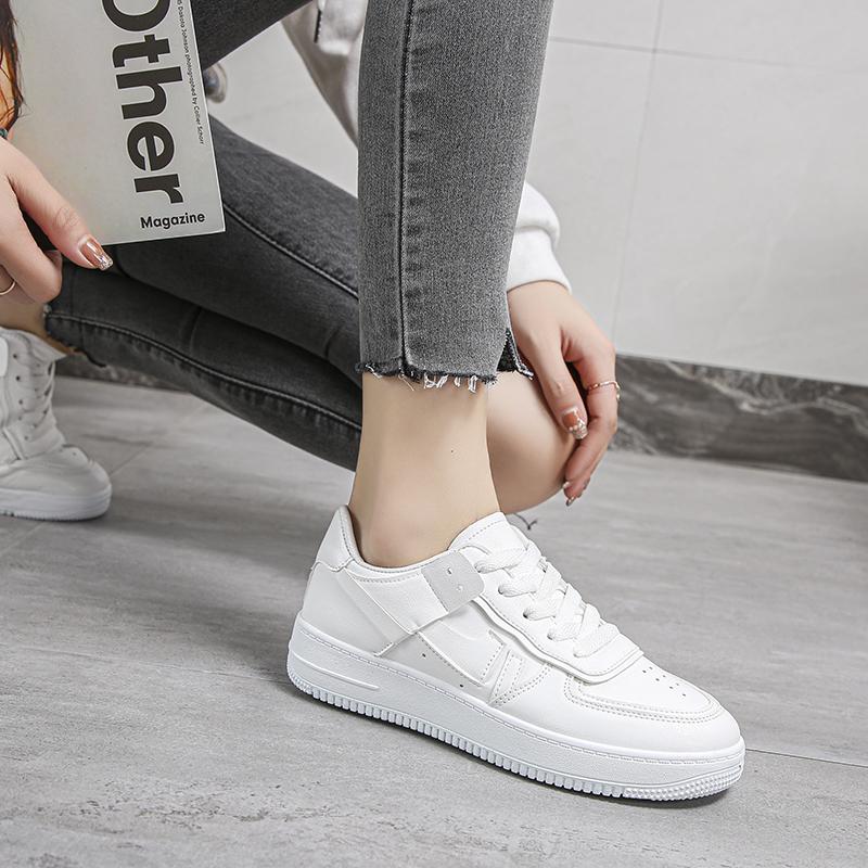 2024 New Leather Women's White Casual Woman Vulcanize Sneakers Breathable Sport Walking Running Platform Flats Women Shoes
