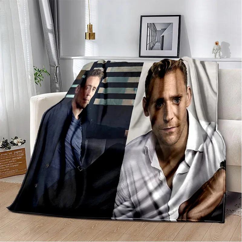 Tom Hiddleston Collage Plaid Actor Soft Plush Blanket,Flannel Blanket Throw Blanket for Living Room Bedroom Bed Sofa Picnic Kids