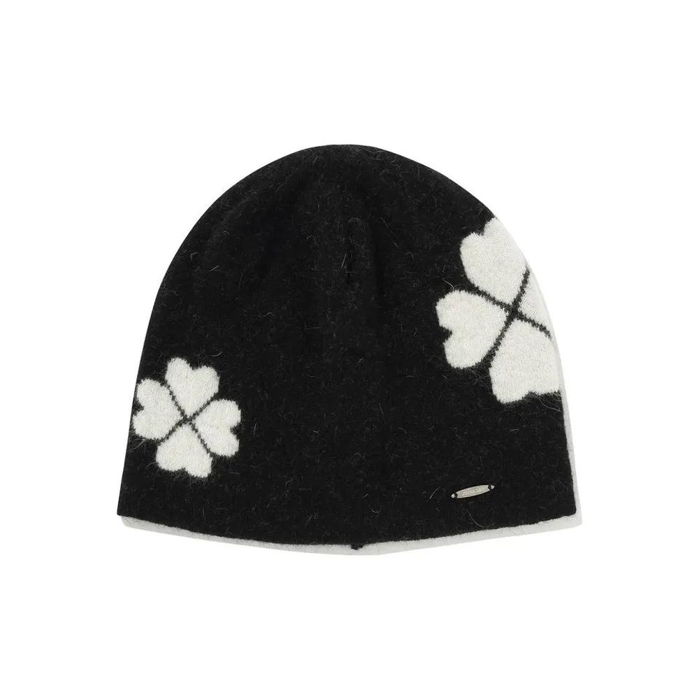 WOMAN Clover Heart Angora Pattern Beanie Black CO2404CA72BK 276967 F