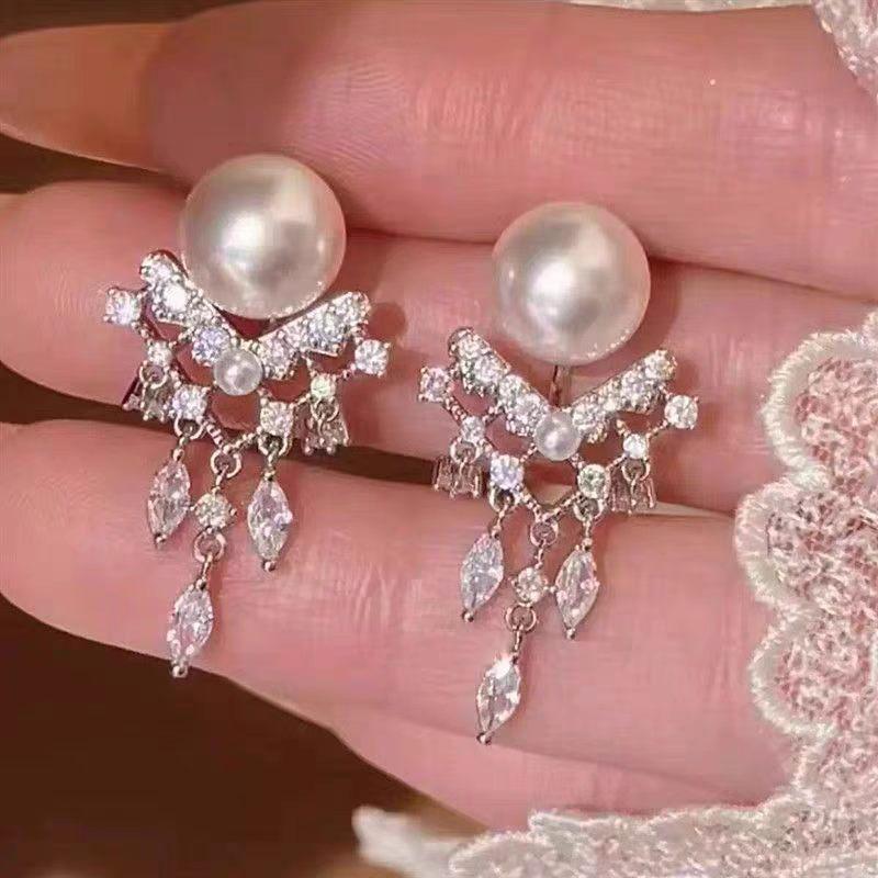 [Bead Optical Flow Su] Full Diamond Tassel Imitation Pearl Earrings French Retro Light Luxury High-end Temperament Exquisite Earrings