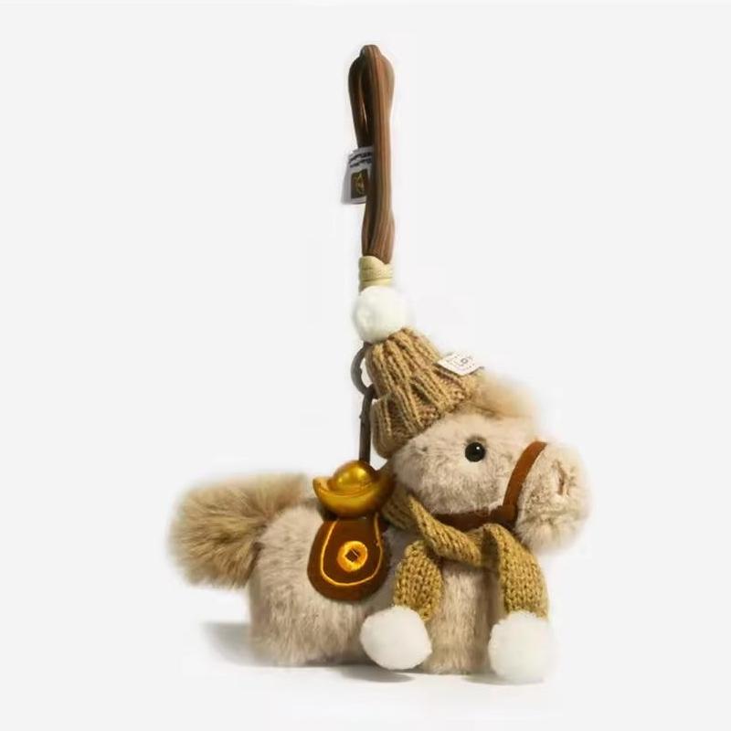 

Cute Plush Horse Keychain - Winter Knit Hat Scarf Design Key Ring, Bag Pendant For Women, Christmas Valentine S Day Festive Gift кавовий