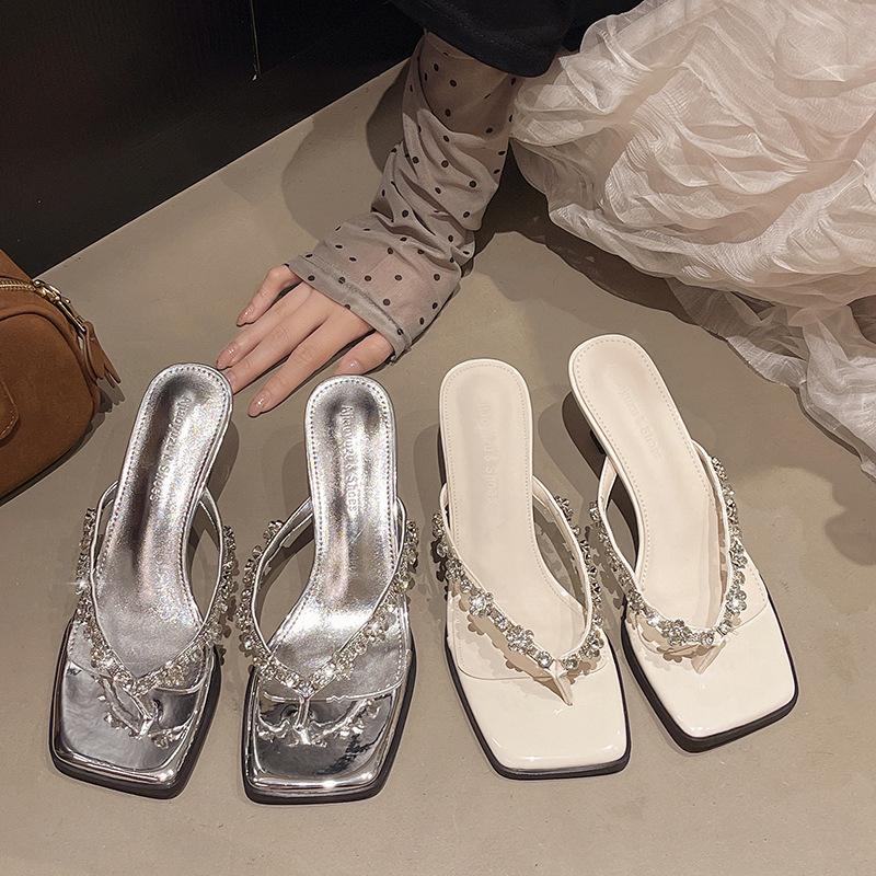 Super beautiful toe thin heel flip-flops female outer wear 2025 summer new fairy wind rhinestone temperament high heel cool slippers