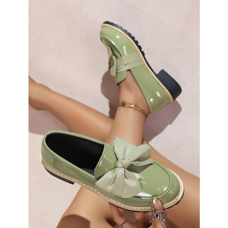 Damen Übergröße Britischer Stil Lackleder Loafers Neue Herbst Schleife Mittelhoch Blockabsatz Schuhe