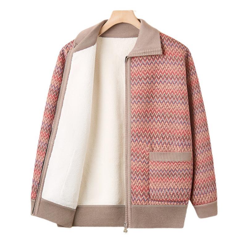 Middle-aged elderly autumn and winter coat women's grandma fashion top fleece thickened mother small wife knitted sweater