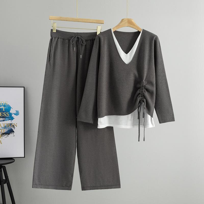 Das Neue Herbst- und Winter-Mode-Set für Damen verfügt über ein Tunnelzug-Design am Saum, einen zweiteiligen Pullover mit gefälschtem V-Ausschnitt und eine Hose mit weitem Bein.