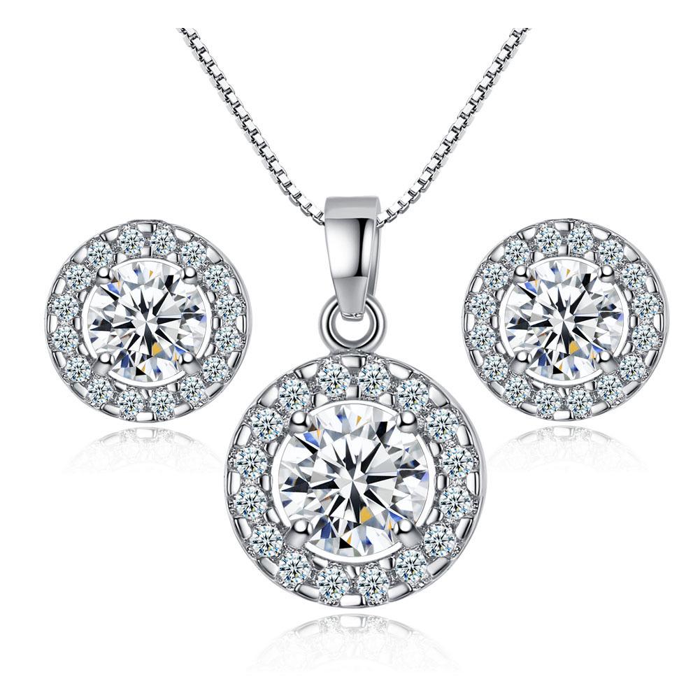Versatile Set di Gioielli in Tre Pezzi: Collana e Orecchini Multicolor con Design a Goccia d'Acqua di Cristallo con Diamanti.